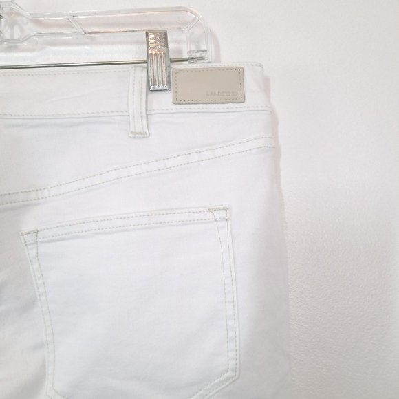 New NWT Lands End White Mid Rise Slim Denim Jeans - Picture 5 of 9